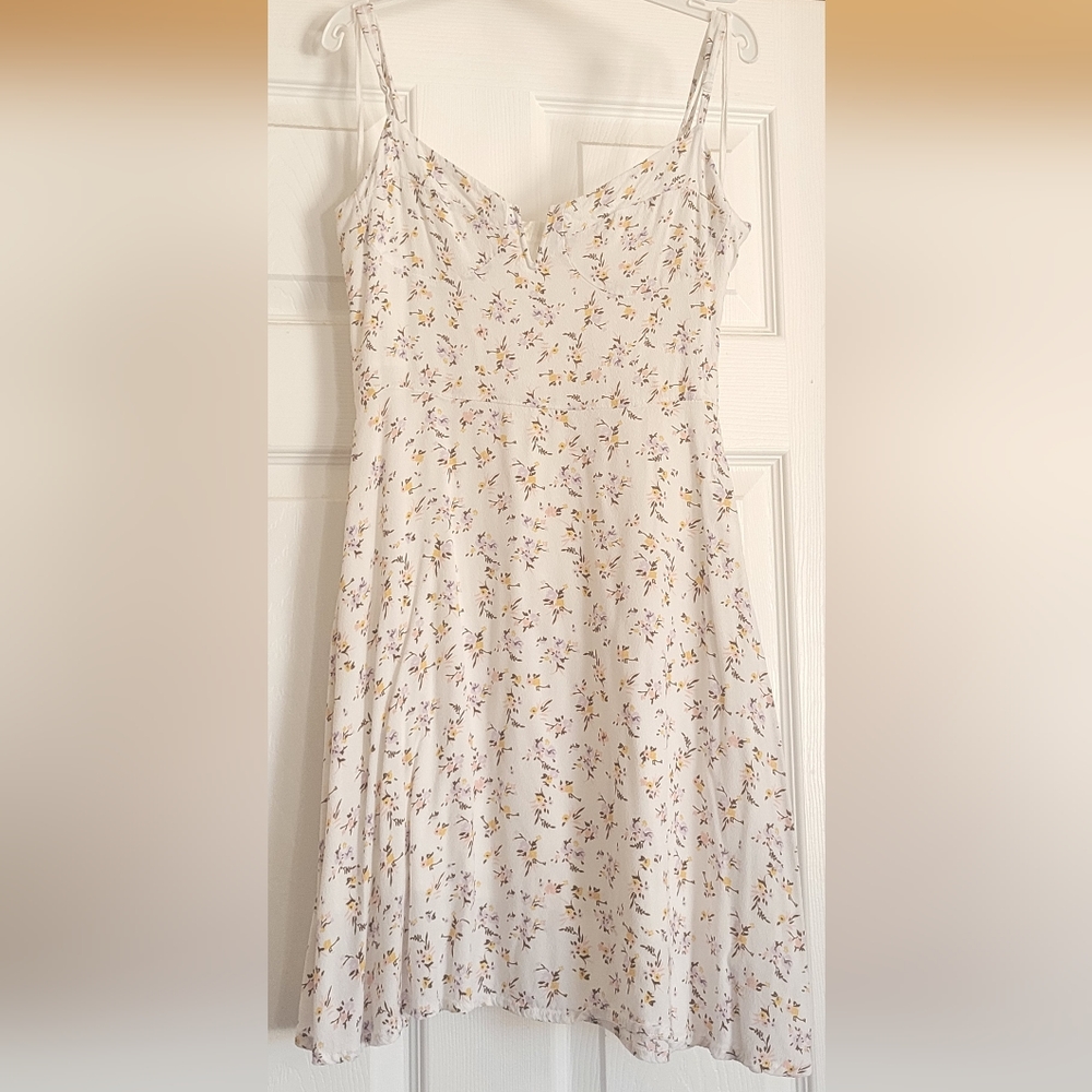 Size small Floral dress